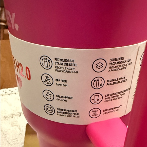 Stanley Pink Insulated Quencher Tumbler with Handle 40. oz - Picture 6 of 11